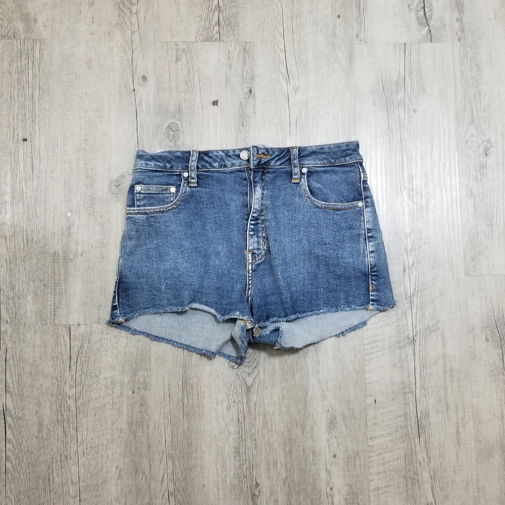 Sunday best aritzia shorts
